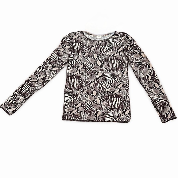 Women's Aritzia Wilfred Animal Print Stretch Top Size Small - Picture 5 of 7